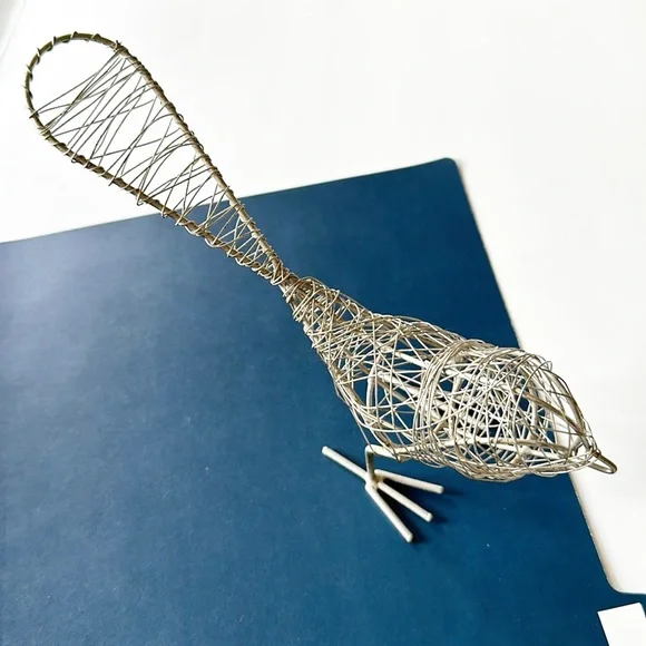Sculpted Wire Bird - Picture 3 of 4